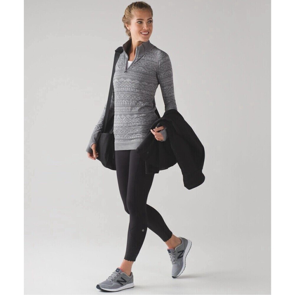 Lululemon Rest Less Size 4 Women’s 1/4 Zip Pullover Sweater Slate Gray/tan Layer
